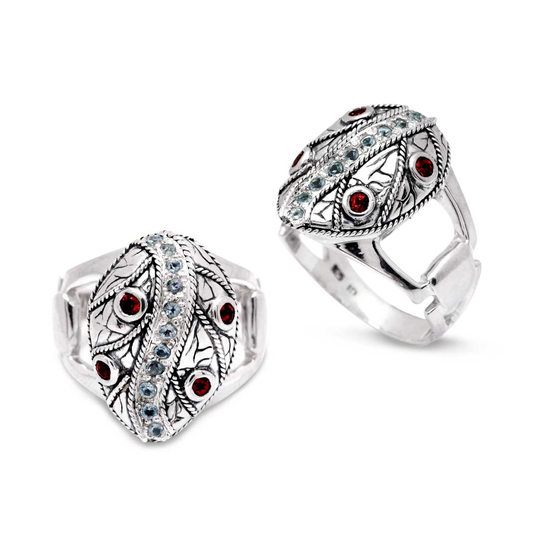 Anello Foglia d'Argento con Topazio Blu e Granato Rosso – due angolazioni a confronto su sfondo bianco – Balinesia
