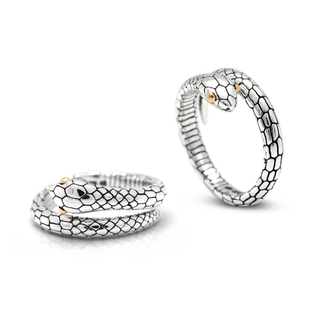 Anello Golden Mamba Balinesia, doppia vista su sfondo bianco — dall'alto e di profilo — corpo avvolgente con scaglie incise e occhi in oro in argento 925 ossidato
